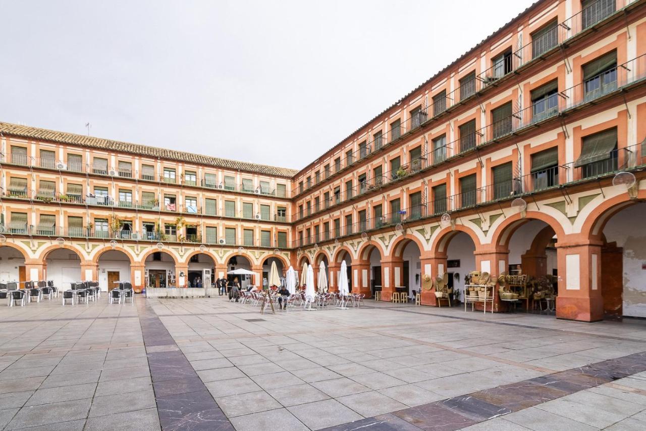 Lightbooking Cordoba Plaza Corredera Bagian luar foto